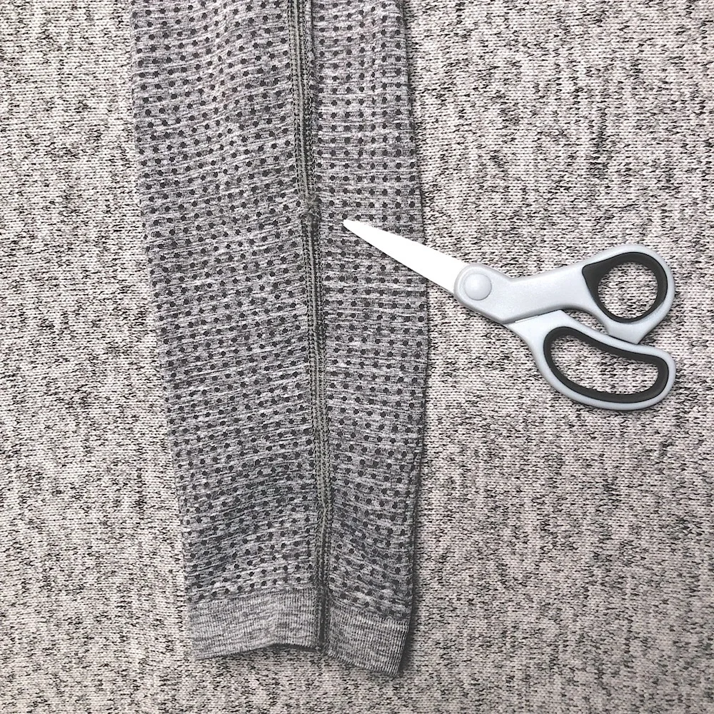 Gymshark Women’s Athletic Vital Rise Leggings - Smokey Grey Marl
Size (S) Small - Picture 12 of 15